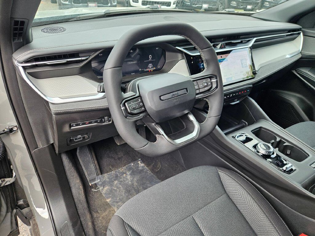 2026 Jeep Cherokee Laredo Gresham OR