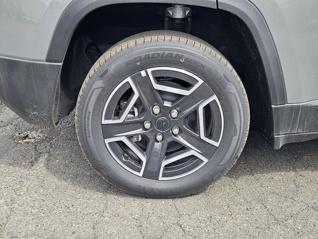 2026 Jeep Cherokee Laredo Gresham OR