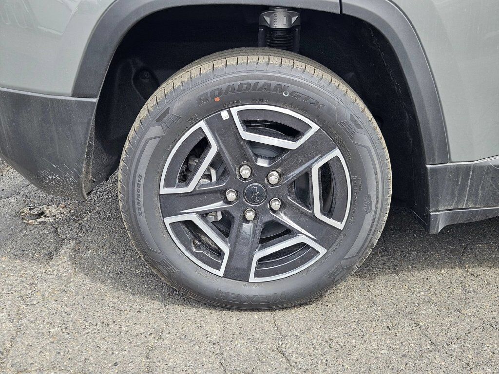 2026 Jeep Cherokee Laredo Gresham OR