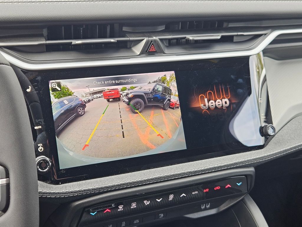 2026 Jeep Cherokee Laredo Gresham OR
