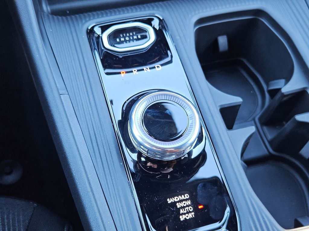 2026 Jeep Cherokee Laredo Gresham OR