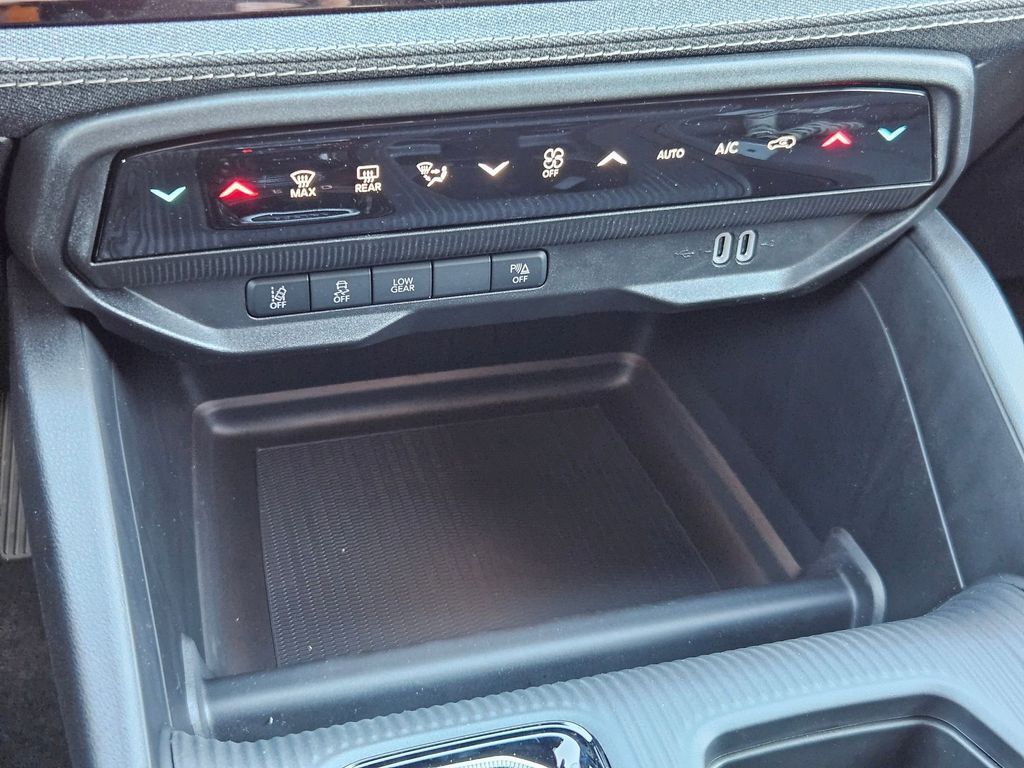 2026 Jeep Cherokee Laredo Gresham OR