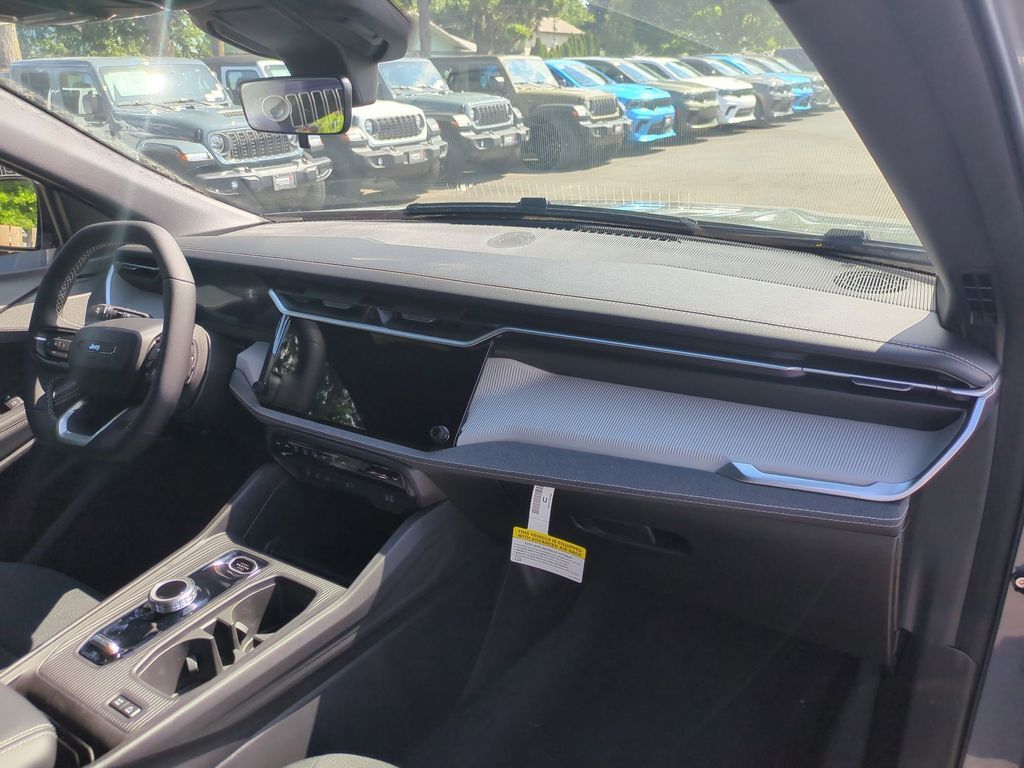 2026 Jeep Cherokee Laredo Gresham OR