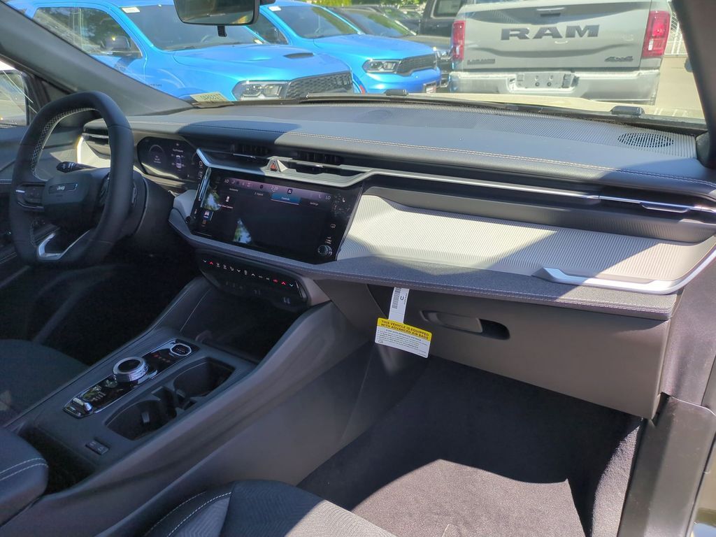 2026 Jeep Cherokee Laredo Gresham OR