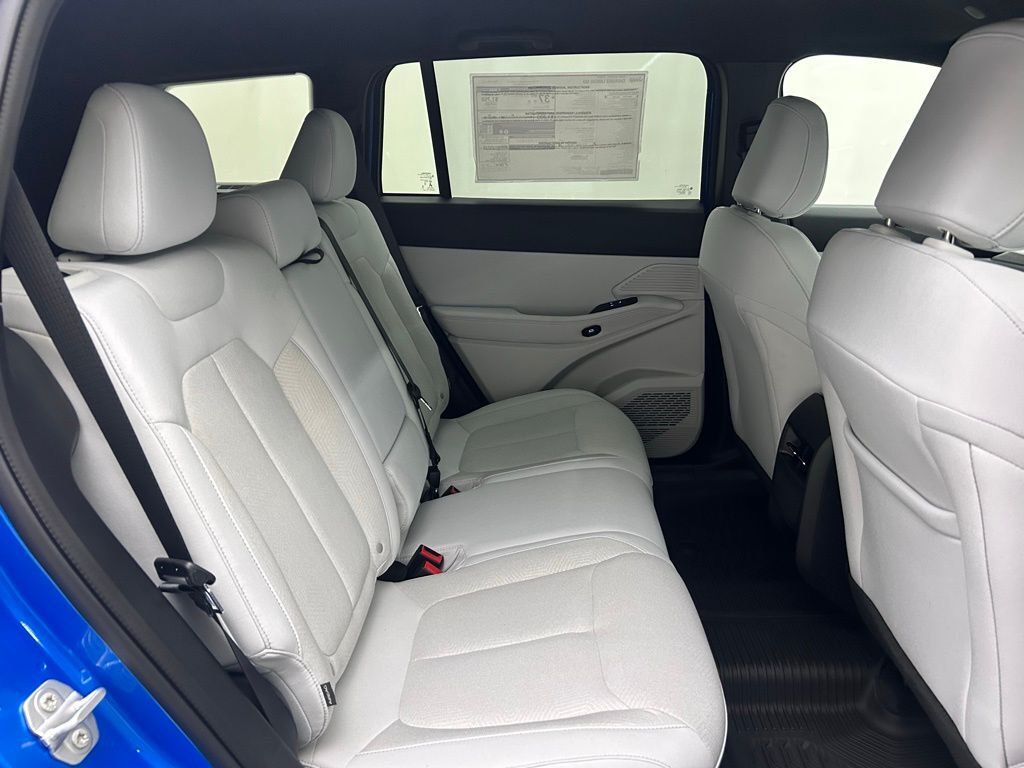 2026 Jeep Cherokee Laredo Portland OR