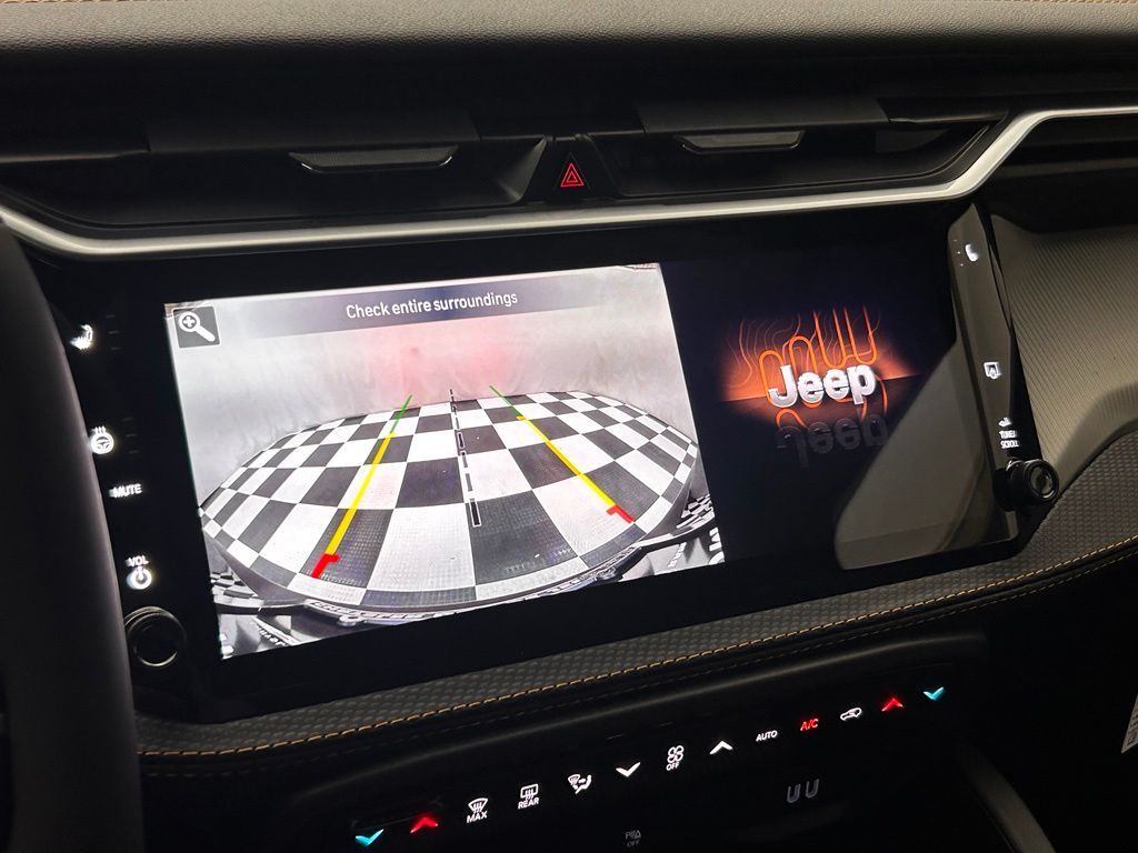 2026 Jeep Cherokee Laredo Portland OR