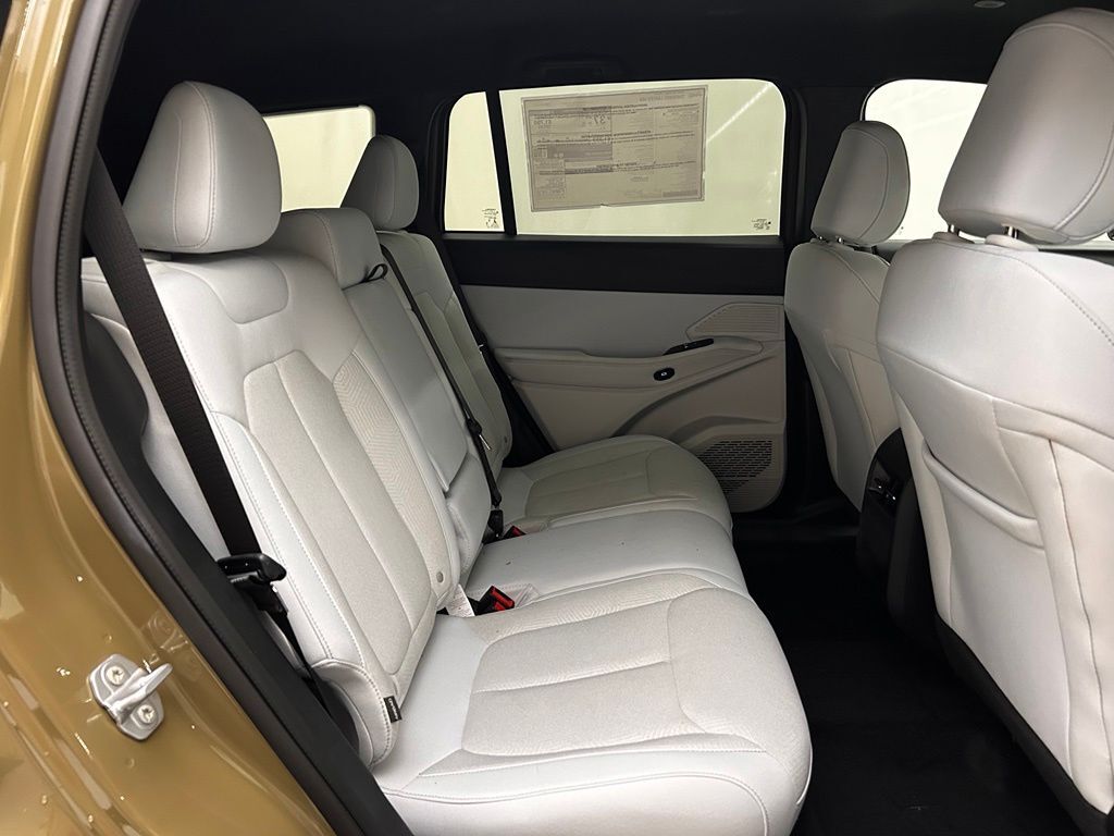 2026 Jeep Cherokee Laredo Portland OR