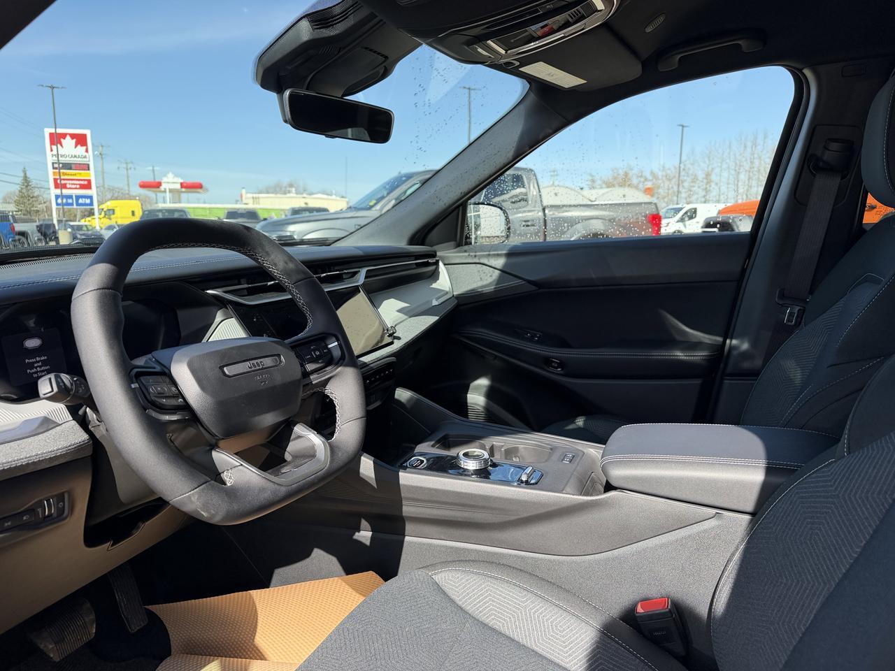 2026 Jeep Cherokee Laredo Redwater AB
