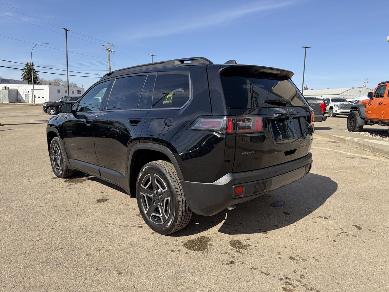 2026 Jeep Cherokee Laredo Redwater AB