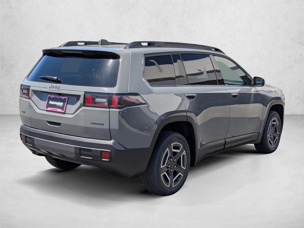 2026 Jeep Cherokee Laredo