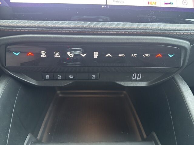 2026 Jeep Cherokee Laredo Watertown SD