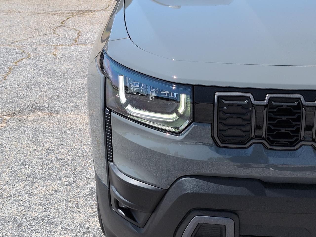 2026 Jeep Cherokee Laredo Winder GA