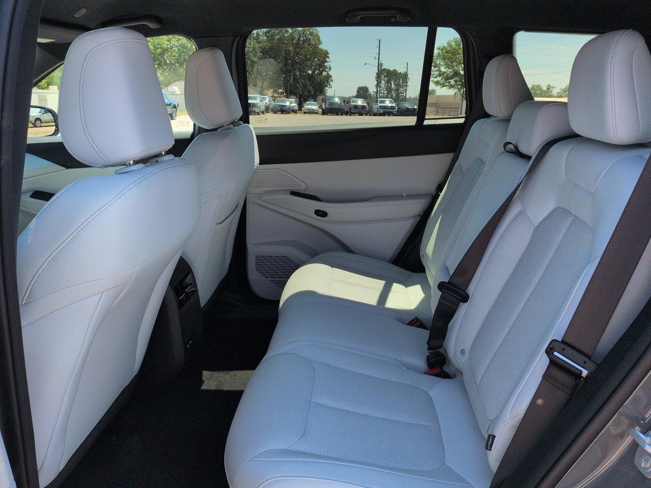 2026 Jeep Cherokee Laredo Winder GA