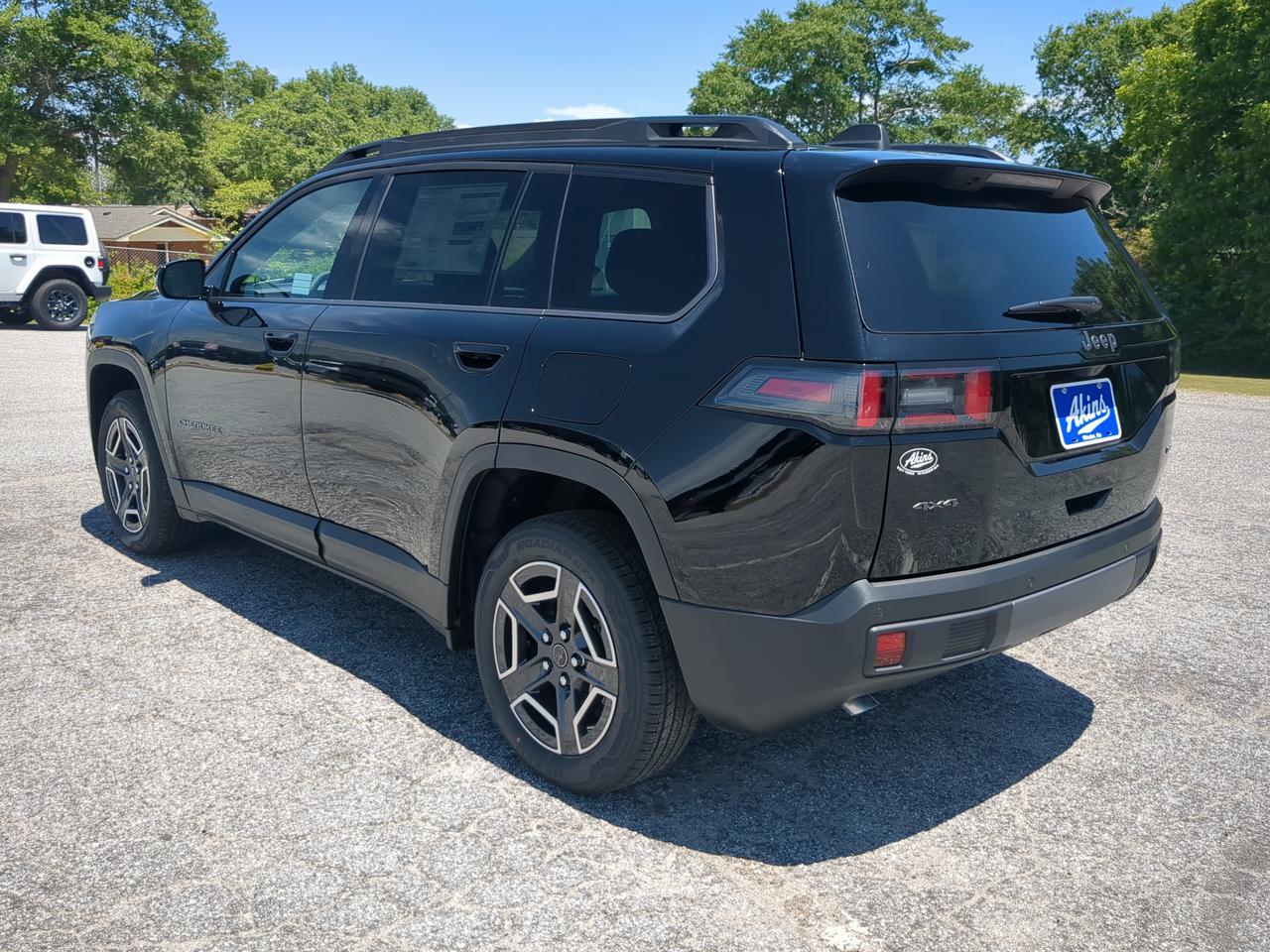 2026 Jeep Cherokee Laredo Winder GA