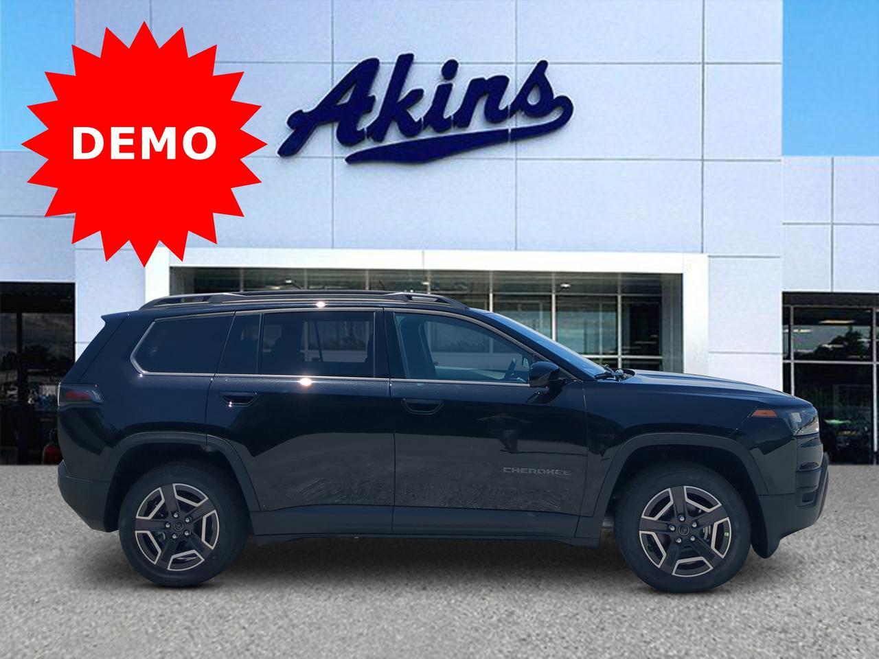 2026 Jeep Cherokee Laredo