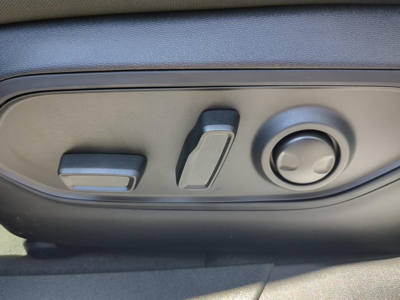 2026 Jeep Cherokee Laredo Winder GA