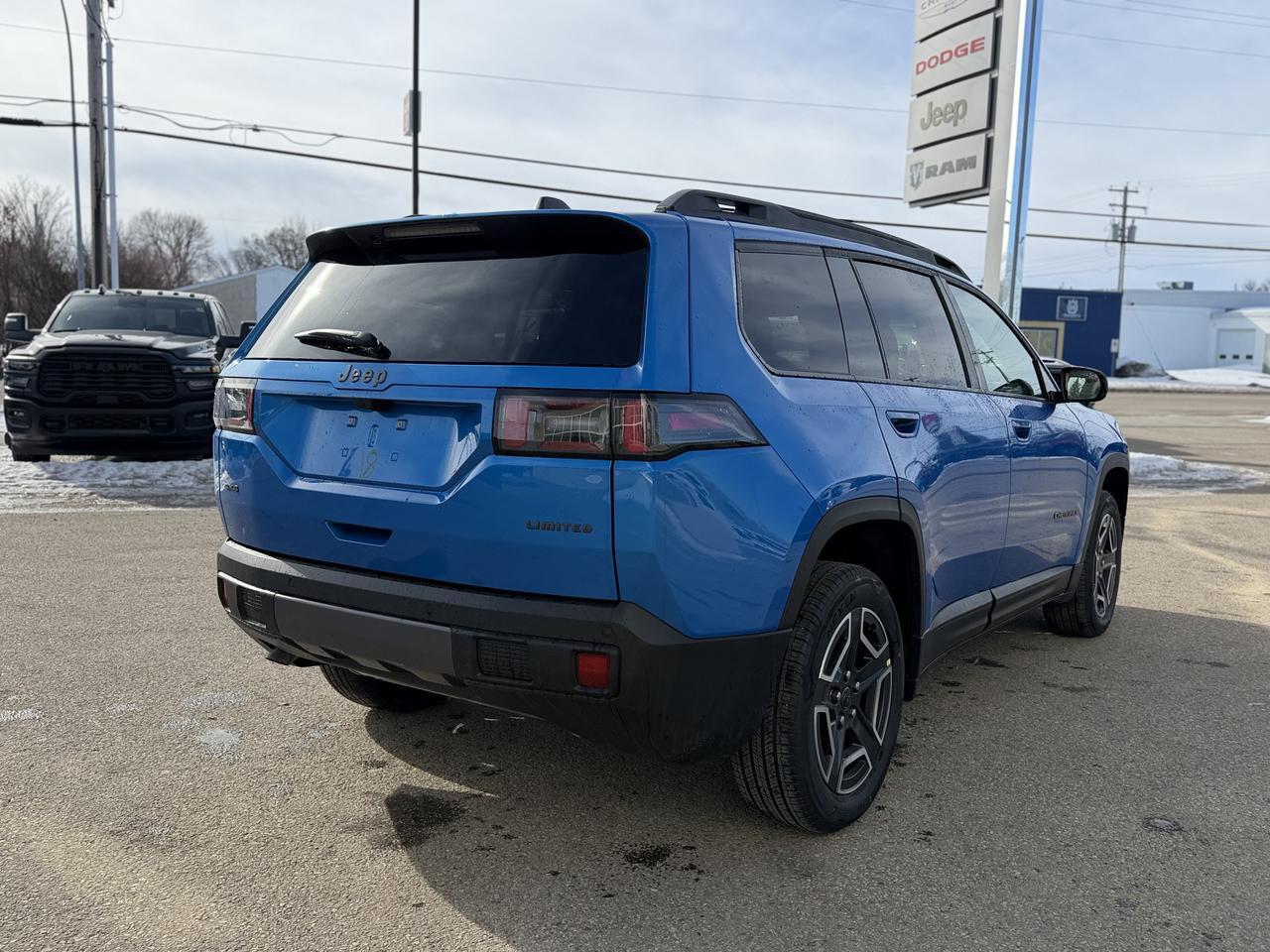 2026 Jeep Cherokee Limited 4x4 | Hydro Blue Pearl | Turbo Hybrid | Panoramic Sunroof | Trailer Tow Group Redwater AB