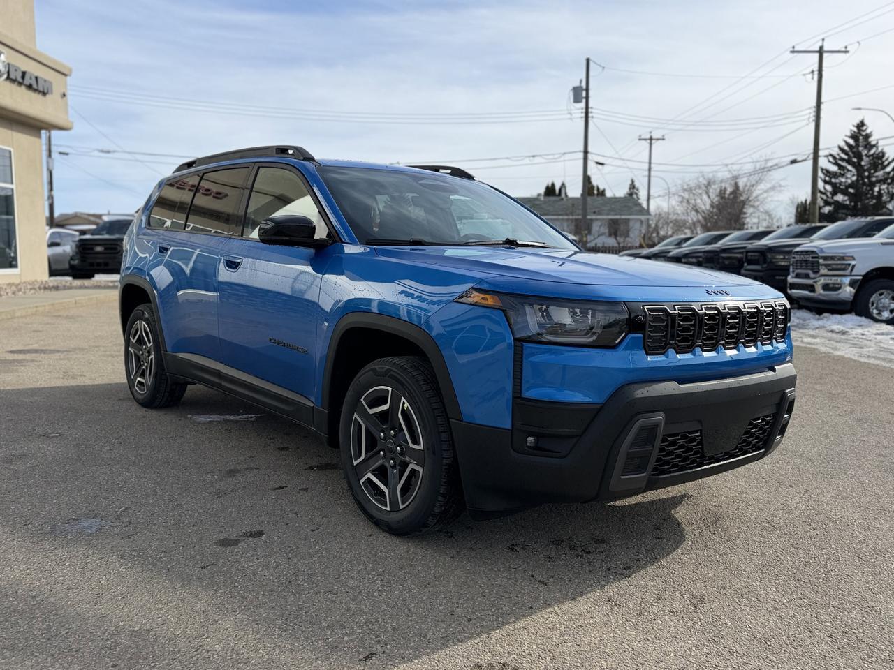 2026 Jeep Cherokee Limited 4x4 | Hydro Blue Pearl | Turbo Hybrid | Panoramic Sunroof | Trailer Tow Group Redwater AB