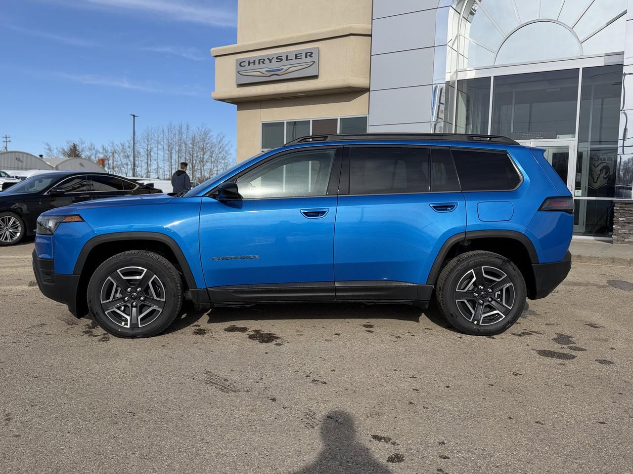 2026 Jeep Cherokee Limited 4x4 | Hydro Blue Pearl | Turbo Hybrid | Panoramic Sunroof | Trailer Tow Group Redwater AB