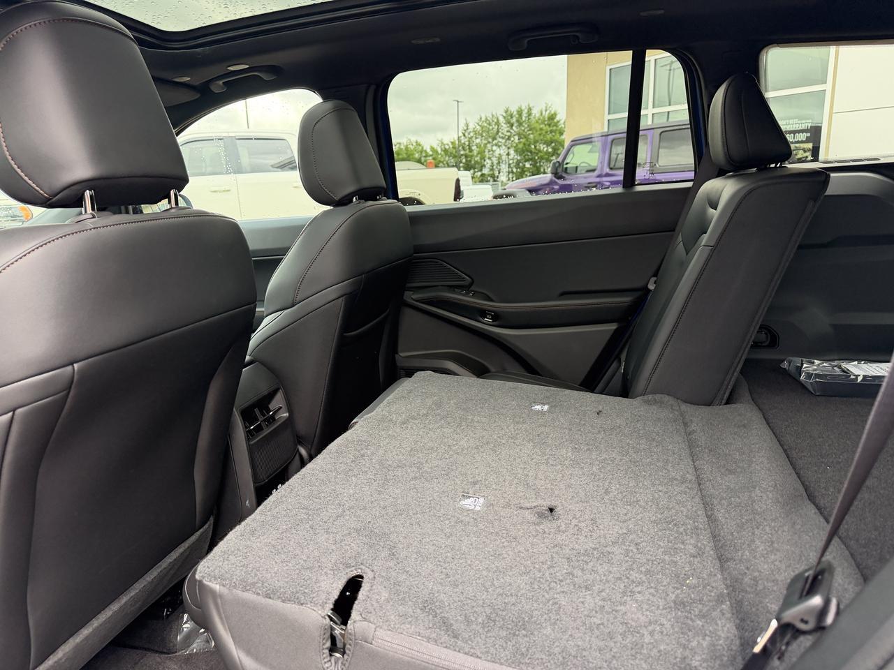 2026 Jeep Cherokee Limited 4x4 | Premium Leather | Heated Seats | NAV | Pano Sunroof | Power Liftgate Redwater AB