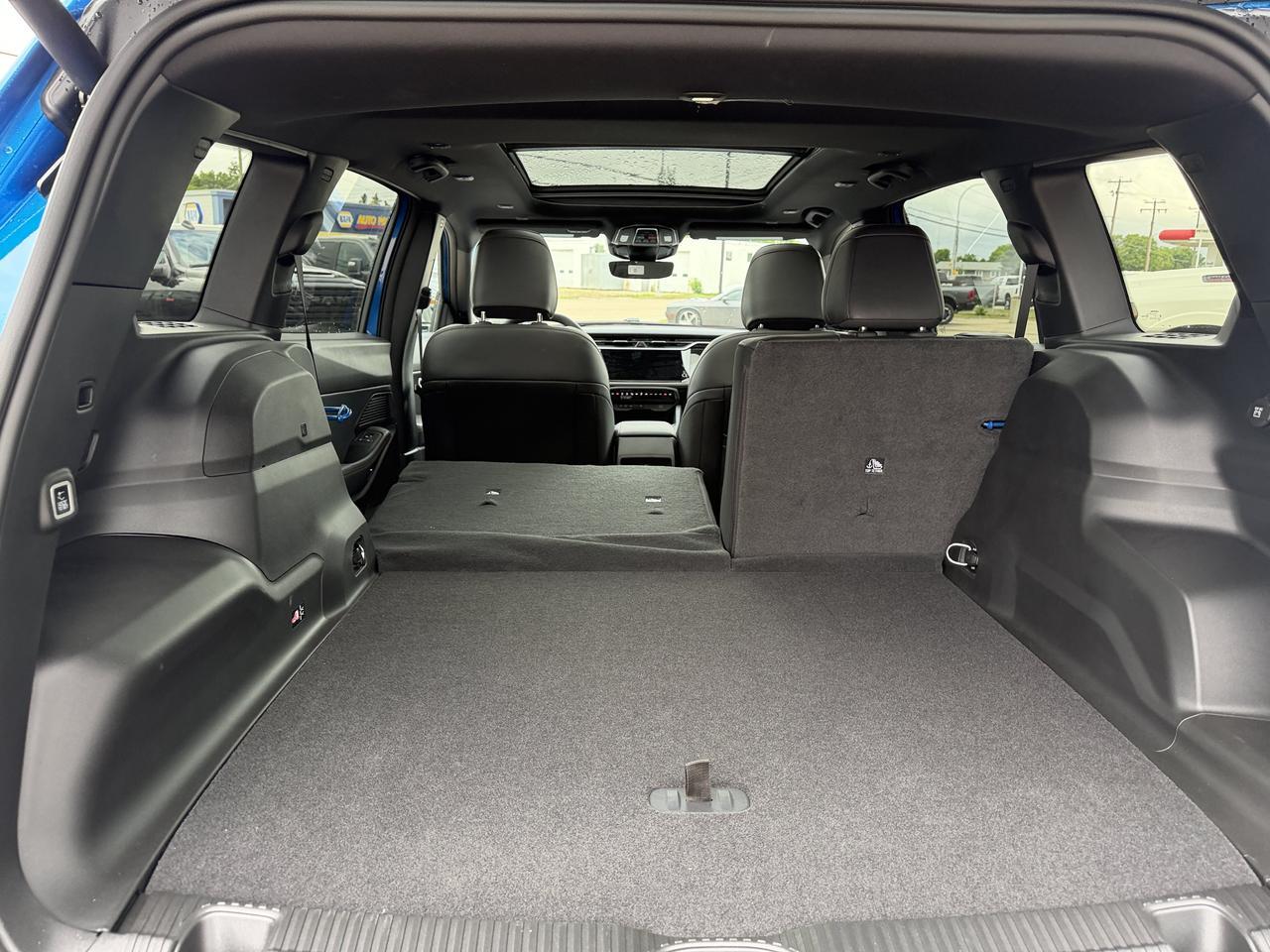 2026 Jeep Cherokee Limited 4x4 | Premium Leather | Heated Seats | NAV | Pano Sunroof | Power Liftgate Redwater AB