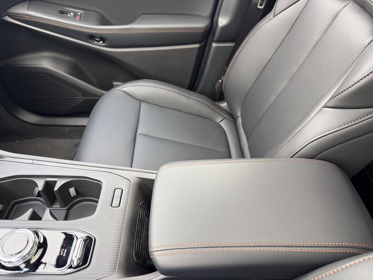 2026 Jeep Cherokee Limited 4x4 | Premium Leather | Heated Seats | NAV | Pano Sunroof | Power Liftgate Redwater AB