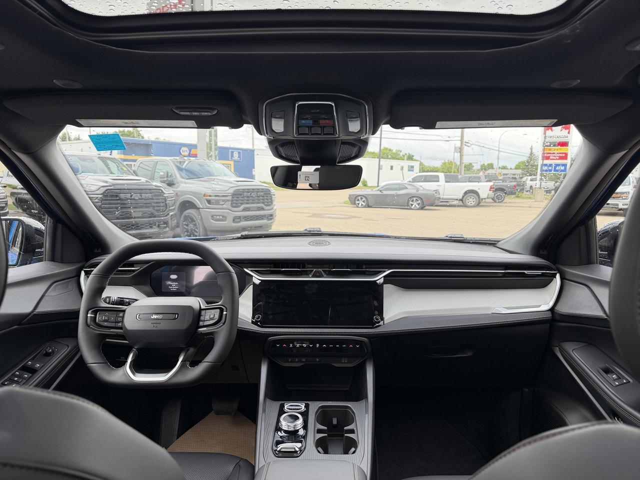 2026 Jeep Cherokee Limited 4x4 | Premium Leather | Heated Seats | NAV | Pano Sunroof | Power Liftgate Redwater AB
