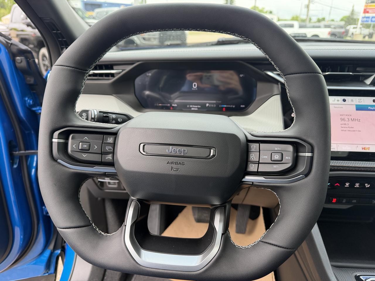 2026 Jeep Cherokee Limited 4x4 | Premium Leather | Heated Seats | NAV | Pano Sunroof | Power Liftgate Redwater AB
