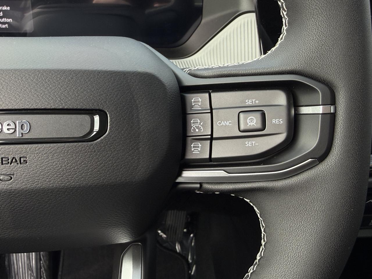 2026 Jeep Cherokee Limited 4x4 | Turbo Hybrid | EVT Transmission | Heated Seats | Adaptive Cruise | Power Liftgate Redwater AB