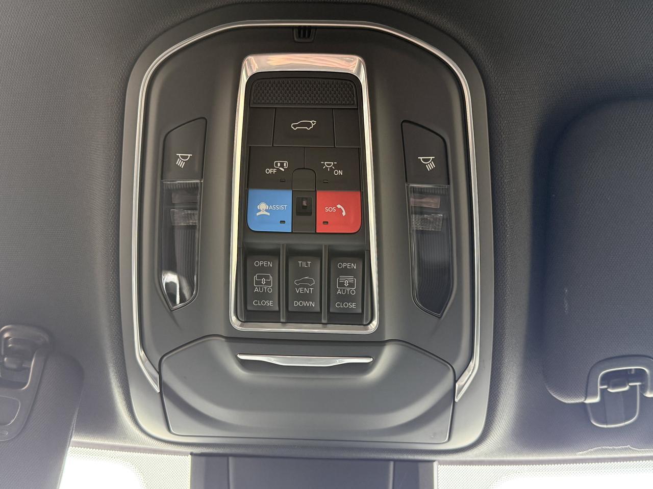 2026 Jeep Cherokee Limited 4x4 | Turbo Hybrid | EVT Transmission | Heated Seats | Adaptive Cruise | Power Liftgate Redwater AB