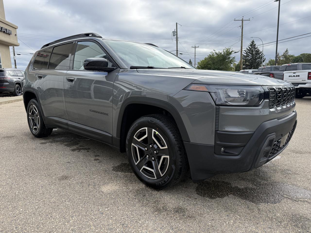 2026 Jeep Cherokee Limited 4x4 | Turbo Hybrid | EVT Transmission | Heated Seats | Adaptive Cruise | Power Liftgate Redwater AB