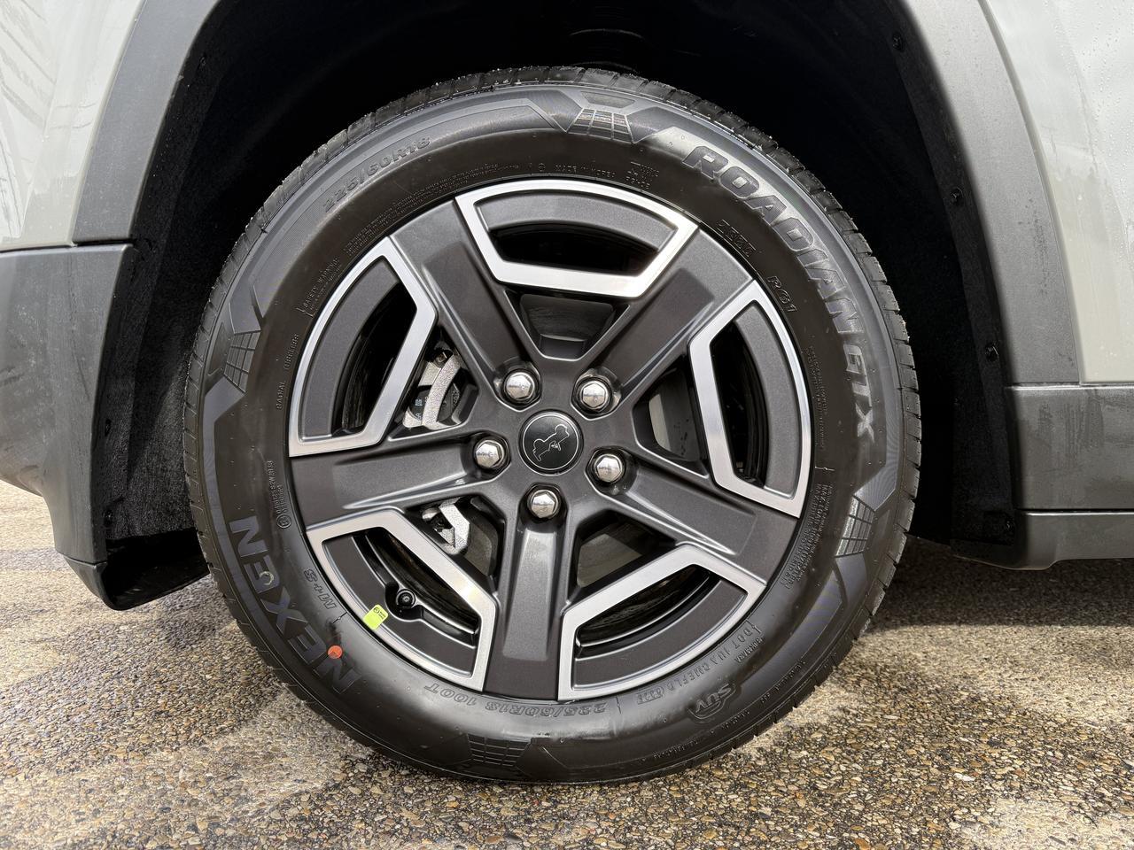 2026 Jeep Cherokee Limited 4x4 | Turbo Hybrid | EVT Transmission | Heated Seats | Adaptive Cruise | Power Liftgate Redwater AB