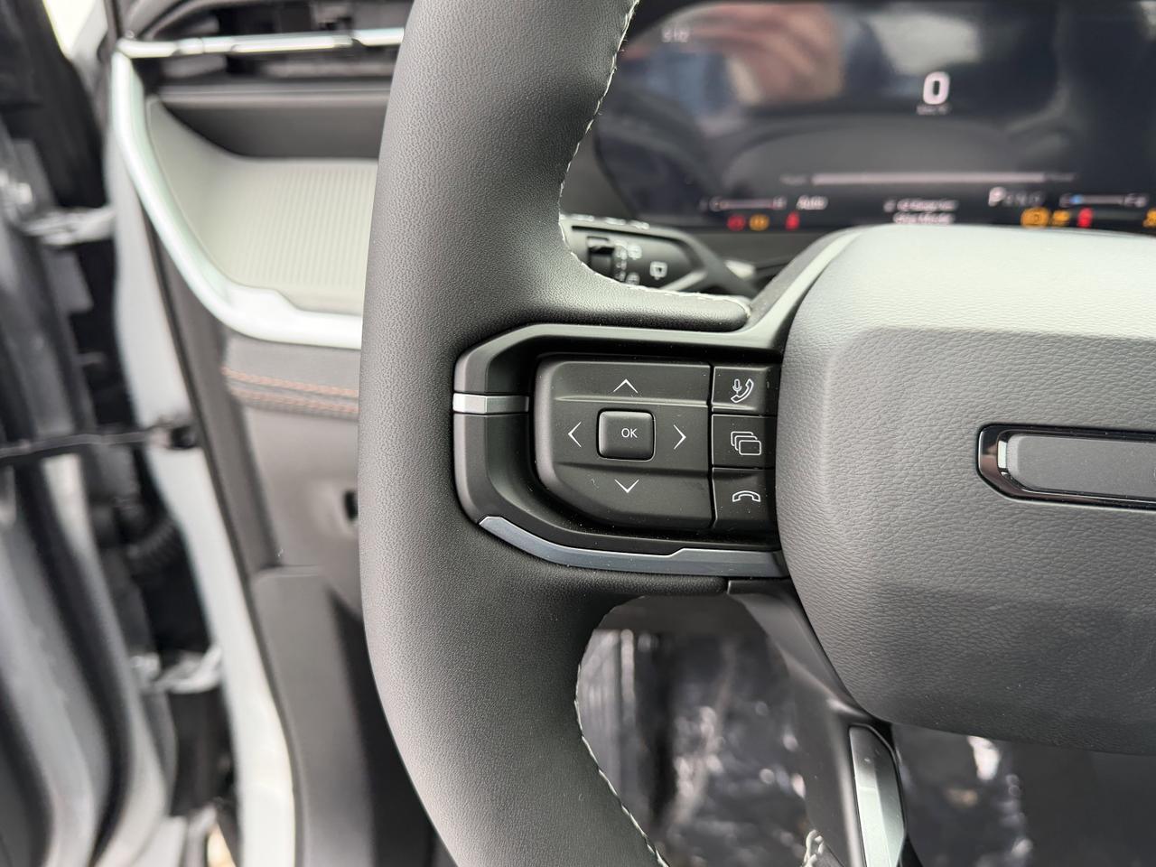 2026 Jeep Cherokee Limited 4x4 | Turbo Hybrid | Heated Seats | Power Liftgate | Remote Start | Rearview Camera | Towing Redwater AB