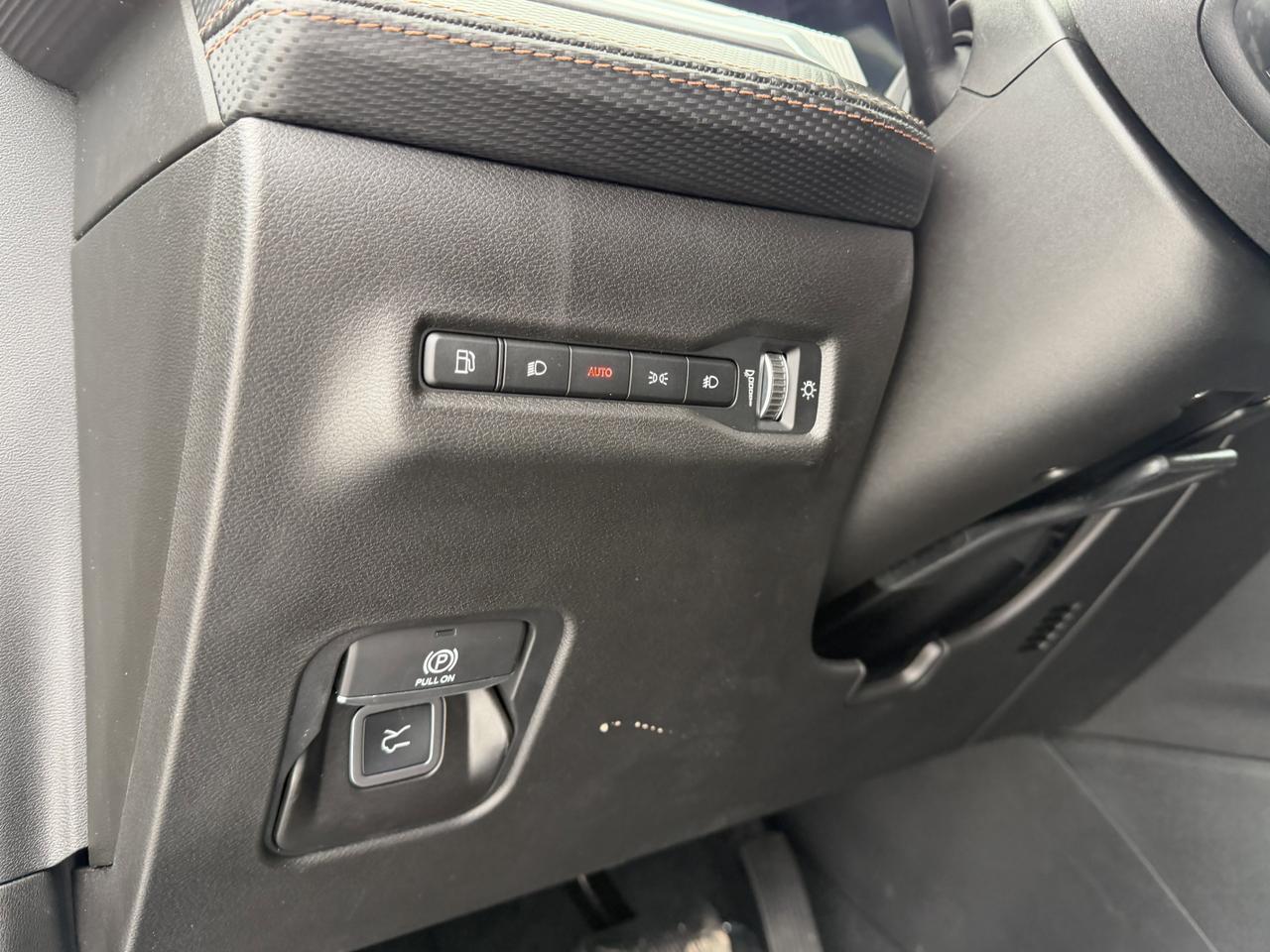 2026 Jeep Cherokee Limited 4x4 | Turbo Hybrid | Heated Seats | Power Liftgate | Remote Start | Rearview Camera | Towing Redwater AB