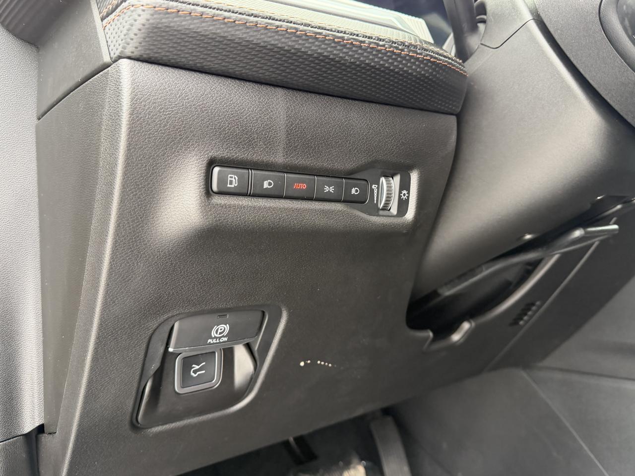 2026 Jeep Cherokee Limited 4x4 | Turbo Hybrid | Heated Seats | Power Liftgate | Remote Start | Rearview Camera | Towing Redwater AB