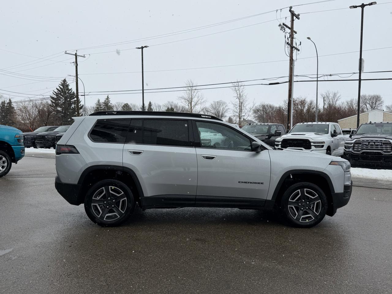 2026 Jeep Cherokee Limited 4x4 | Turbo Hybrid | Heated Seats | Power Liftgate | Remote Start | Rearview Camera | Towing Redwater AB
