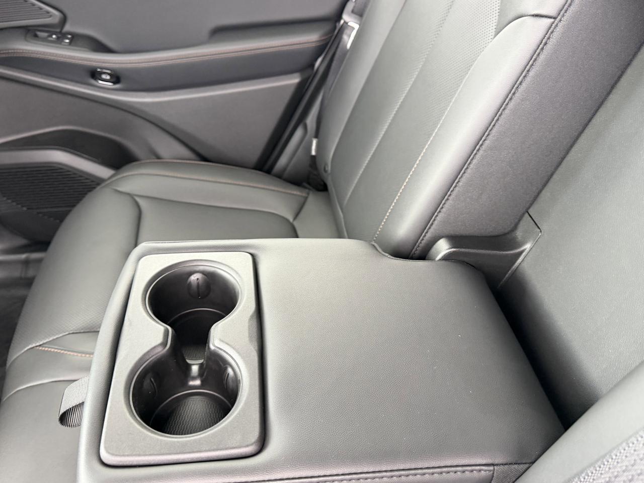 2026 Jeep Cherokee Limited 4x4 | Turbo Hybrid | Heated Seats | Power Liftgate | Remote Start | Rearview Camera | Towing Redwater AB