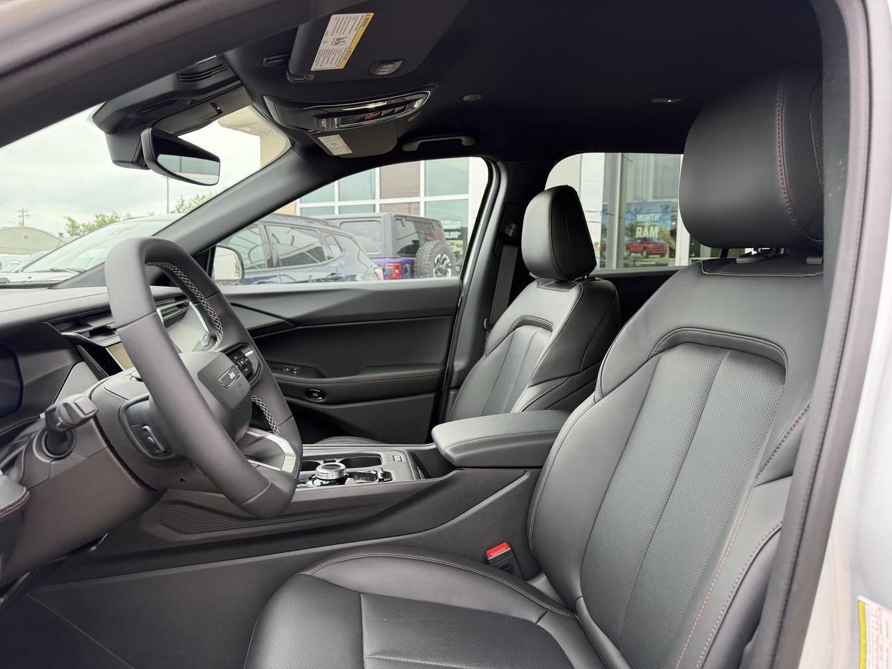 2026 Jeep Cherokee Limited 4x4 | Turbo Hybrid | Keyless Entry | Heated Seats | Backup Camera | Power Liftgate | Leather Redwater AB