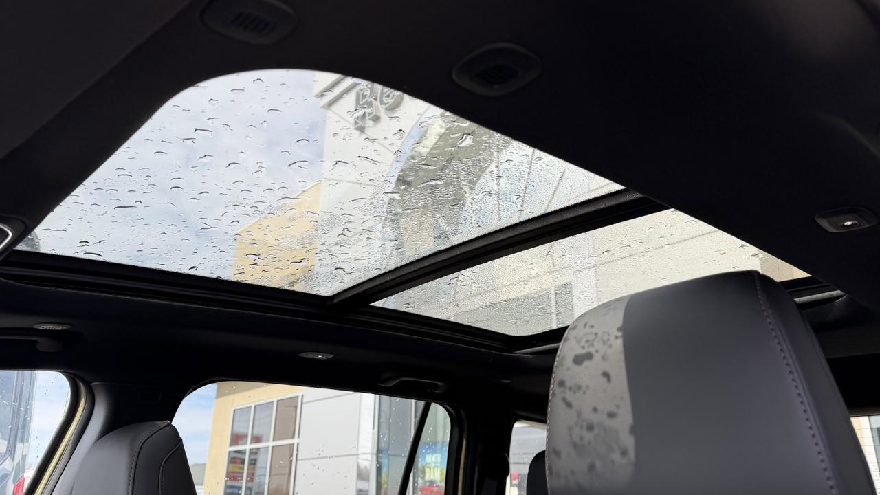 2026 Jeep Cherokee Limited 4x4 Hybrid | Capri Leatherette Seats | Heated Seats | Power Liftgate | Remote Start Redwater AB