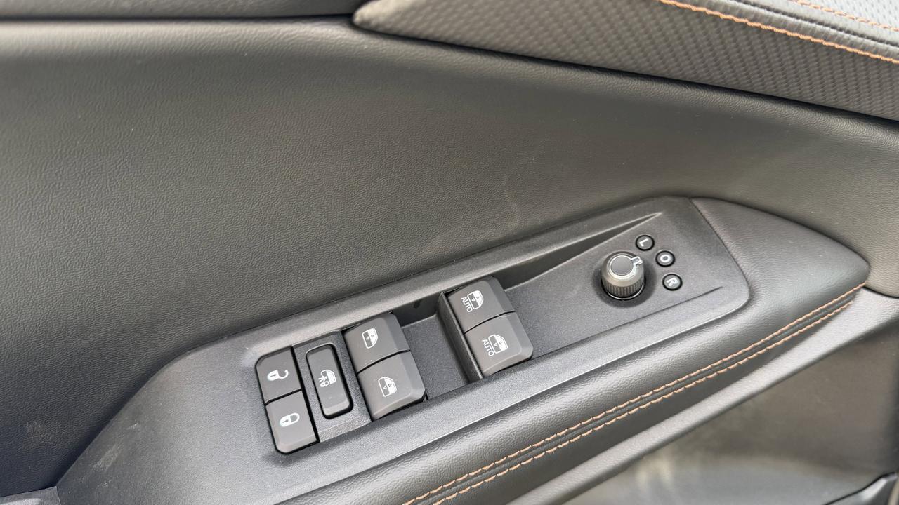 2026 Jeep Cherokee Limited 4x4 Hybrid | Capri Leatherette Seats | Heated Seats | Power Liftgate | Remote Start Redwater AB