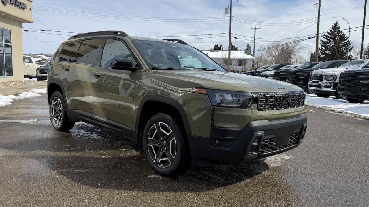 2026 Jeep Cherokee Limited 4x4 Hybrid | Capri Leatherette Seats | Heated Seats | Power Liftgate | Remote Start Redwater AB