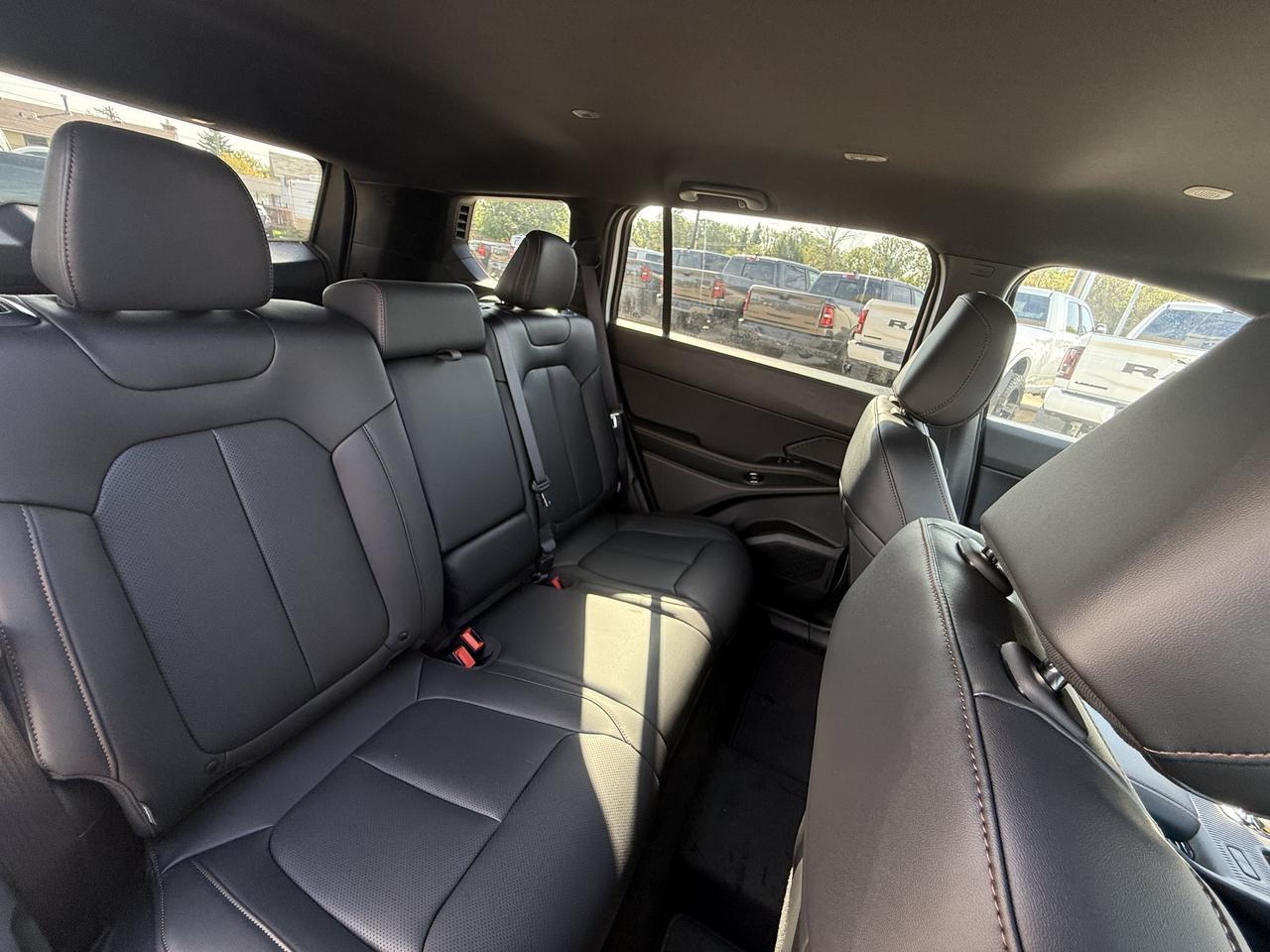 2026 Jeep Cherokee Limited 4x4 SUV | i4 Turbo |  Dual Pane Pano Sunroof | Heated Vented Seats | Power Liftgate Redwater AB