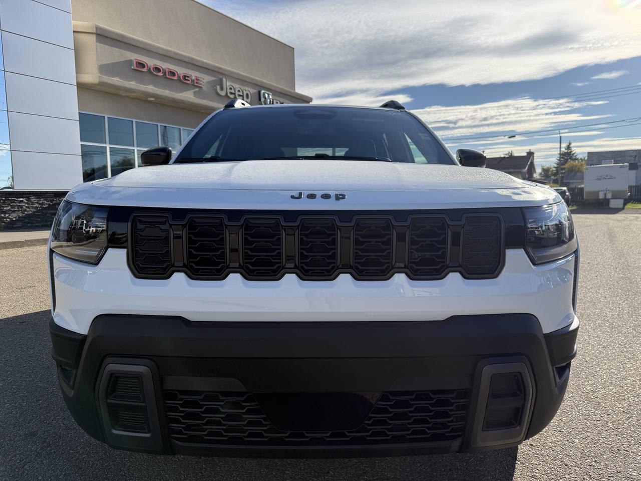 2026 Jeep Cherokee Limited 4x4 SUV | i4 Turbo |  Dual Pane Pano Sunroof | Heated Vented Seats | Power Liftgate Redwater AB