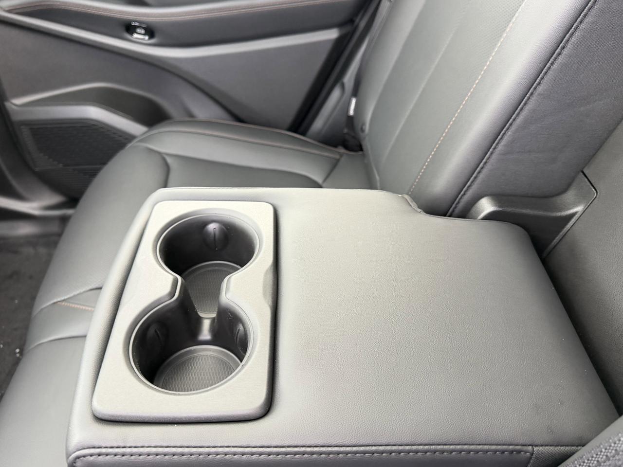 2026 Jeep Cherokee Limited 4x4 Turbo Hybrid | Pano Sunroof | Heated Seats | Remote Start | Rear Camera | Towing Redwater AB