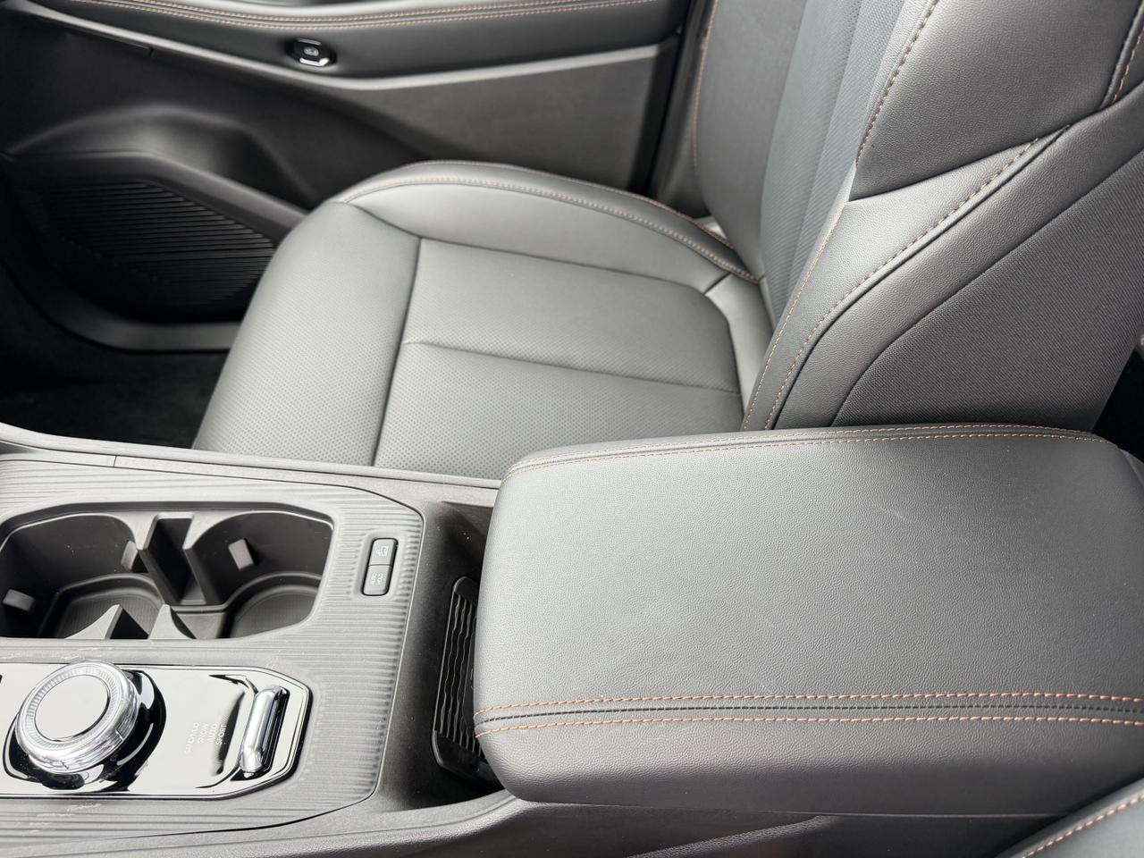 2026 Jeep Cherokee Limited 4x4 Turbo Hybrid | Pano Sunroof | Heated Seats | Remote Start | Rear Camera | Towing Redwater AB