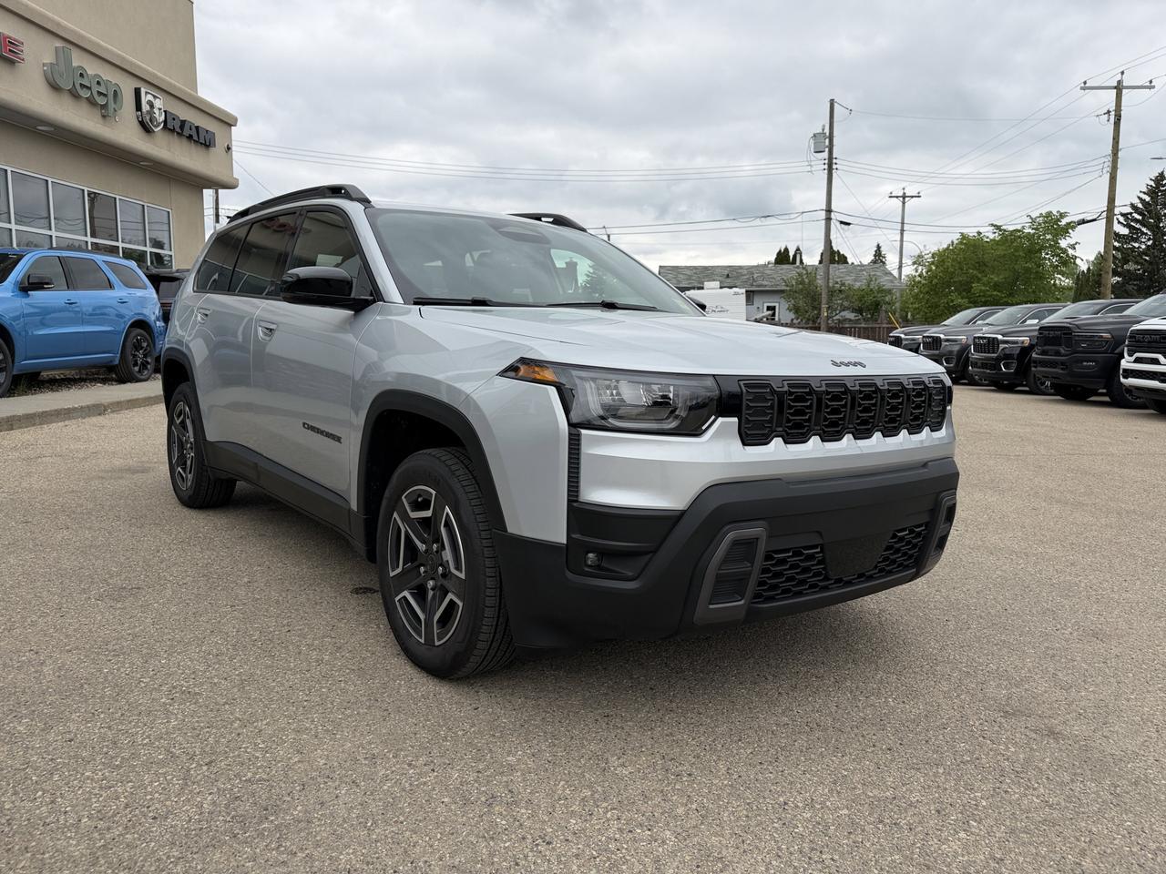 2026 Jeep Cherokee Limited Redwater AB