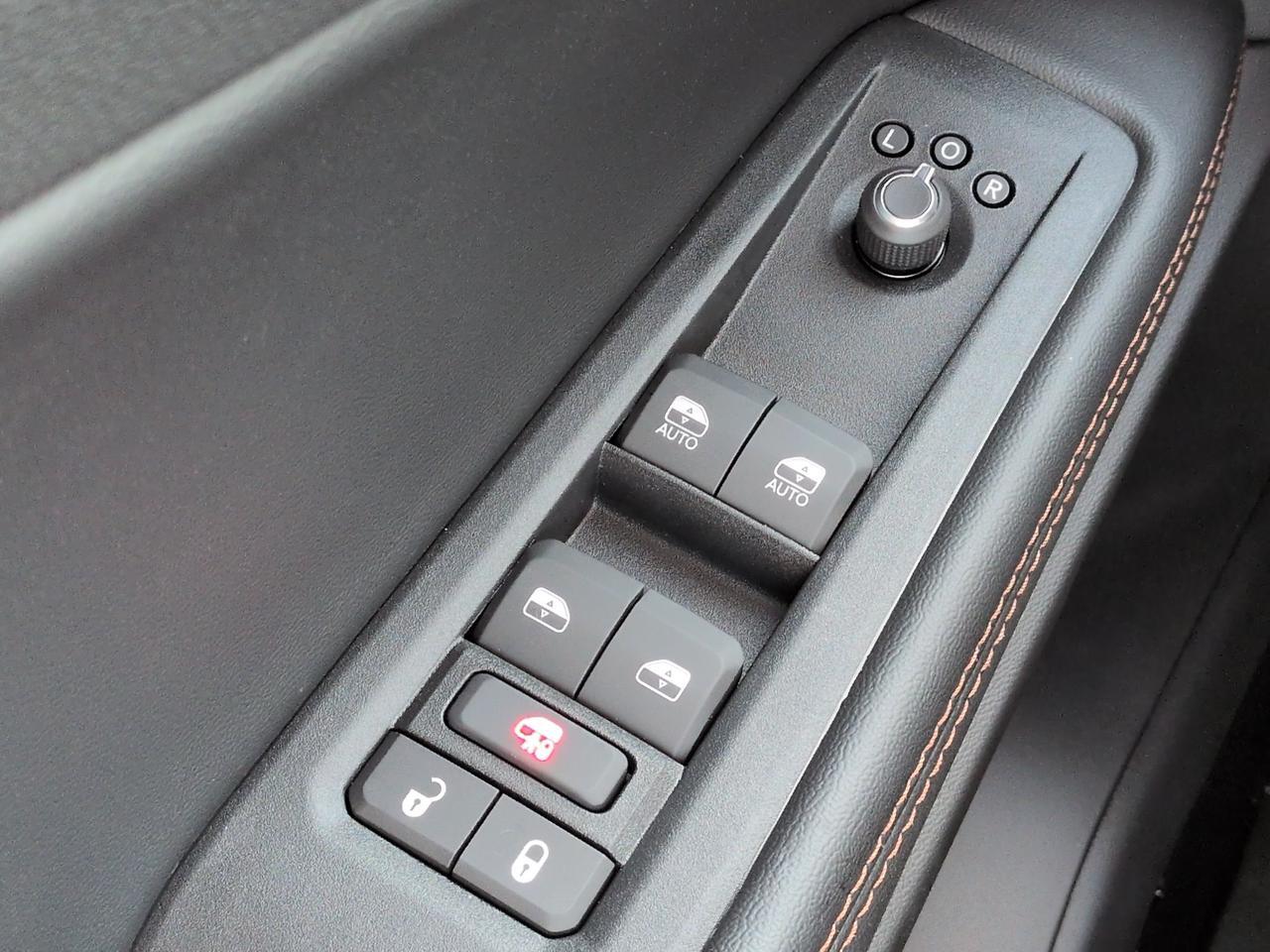 2026 Jeep Cherokee Overland Appleton WI