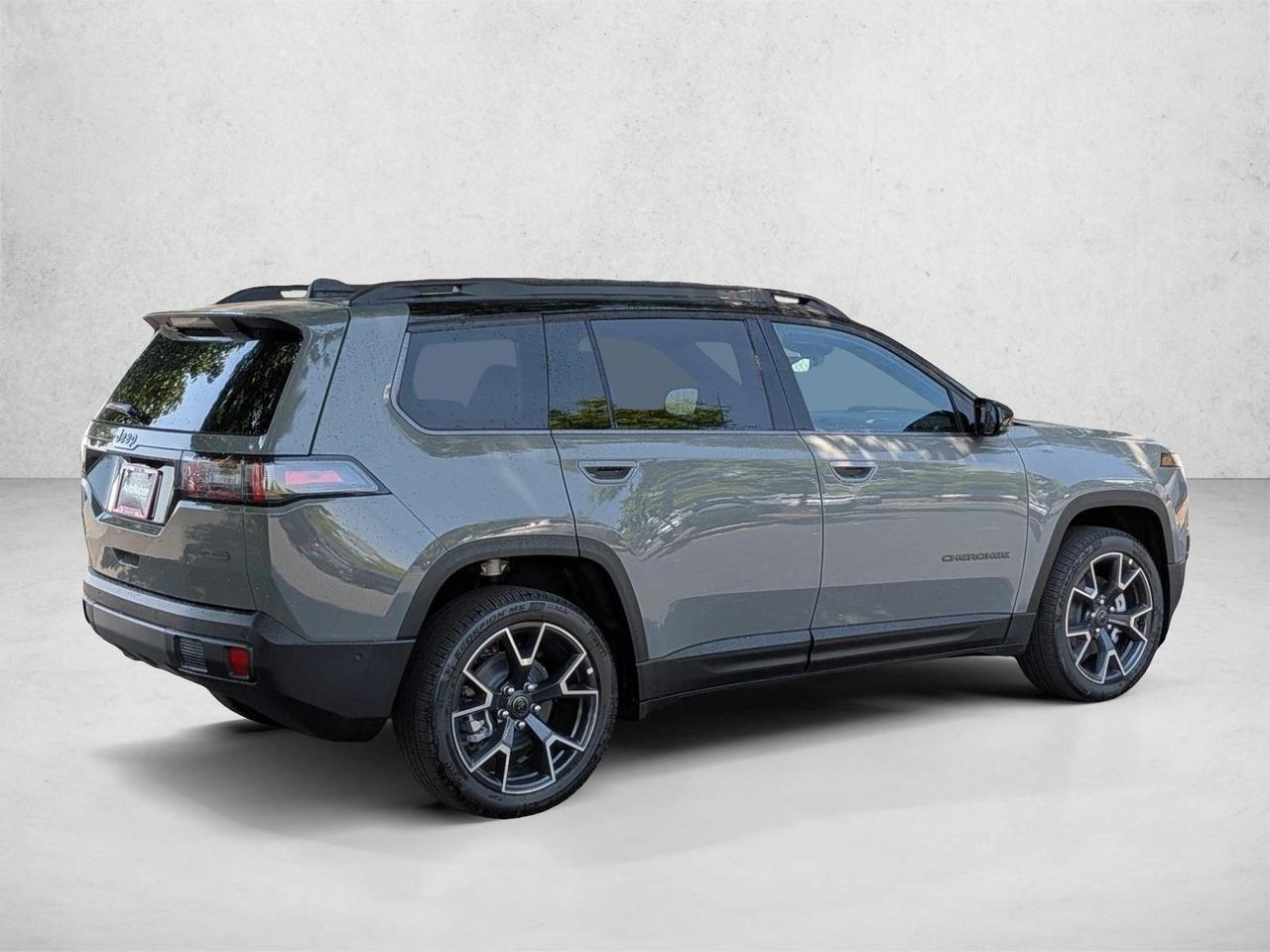 2026 Jeep Cherokee Overland