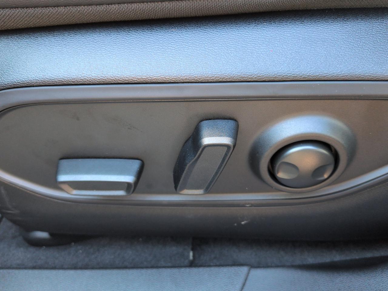 2026 Jeep Cherokee Overland Winder GA
