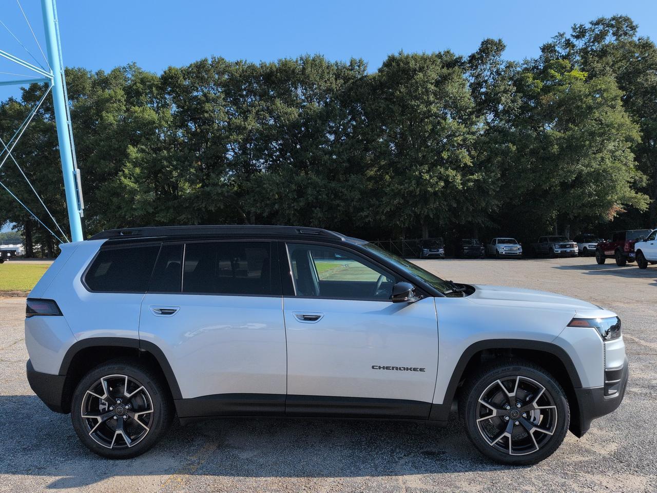 2026 Jeep Cherokee Overland Winder GA